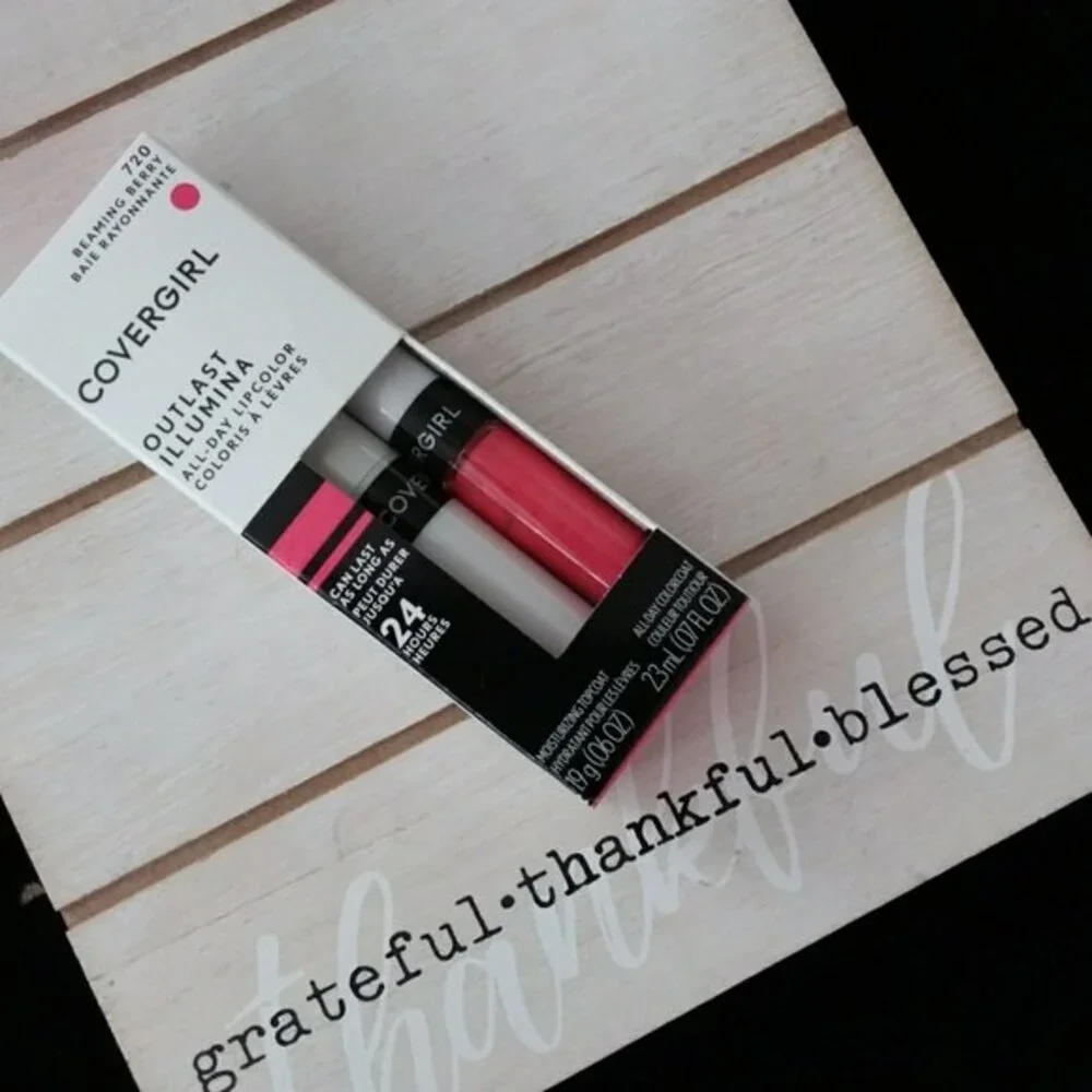 Covergirl Beaming Berry All-way Lip Color No. 720